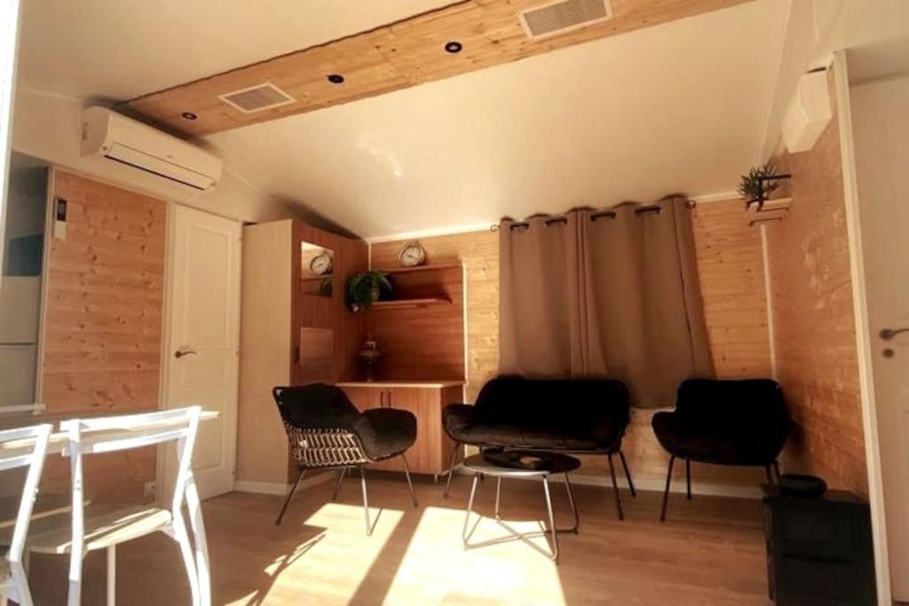 Mobil Home De Patricia Et Franck A Sigean Exterior foto